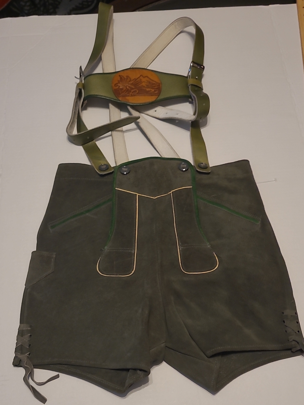 Vintage Traditional Green Leather Lederhosen Shorts with Suspenders